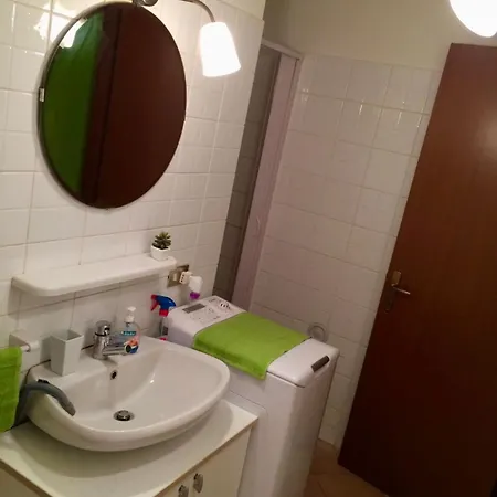 Brevi Periodi Lejlighed